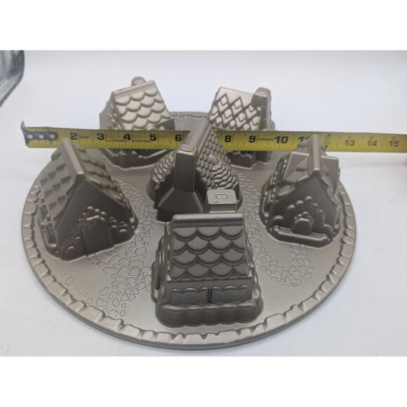 Nordic Ware Cozy Village Cakelet Pan 3D Cast Aluminum Nonstick Baking Mold - Picture 6 of 6
